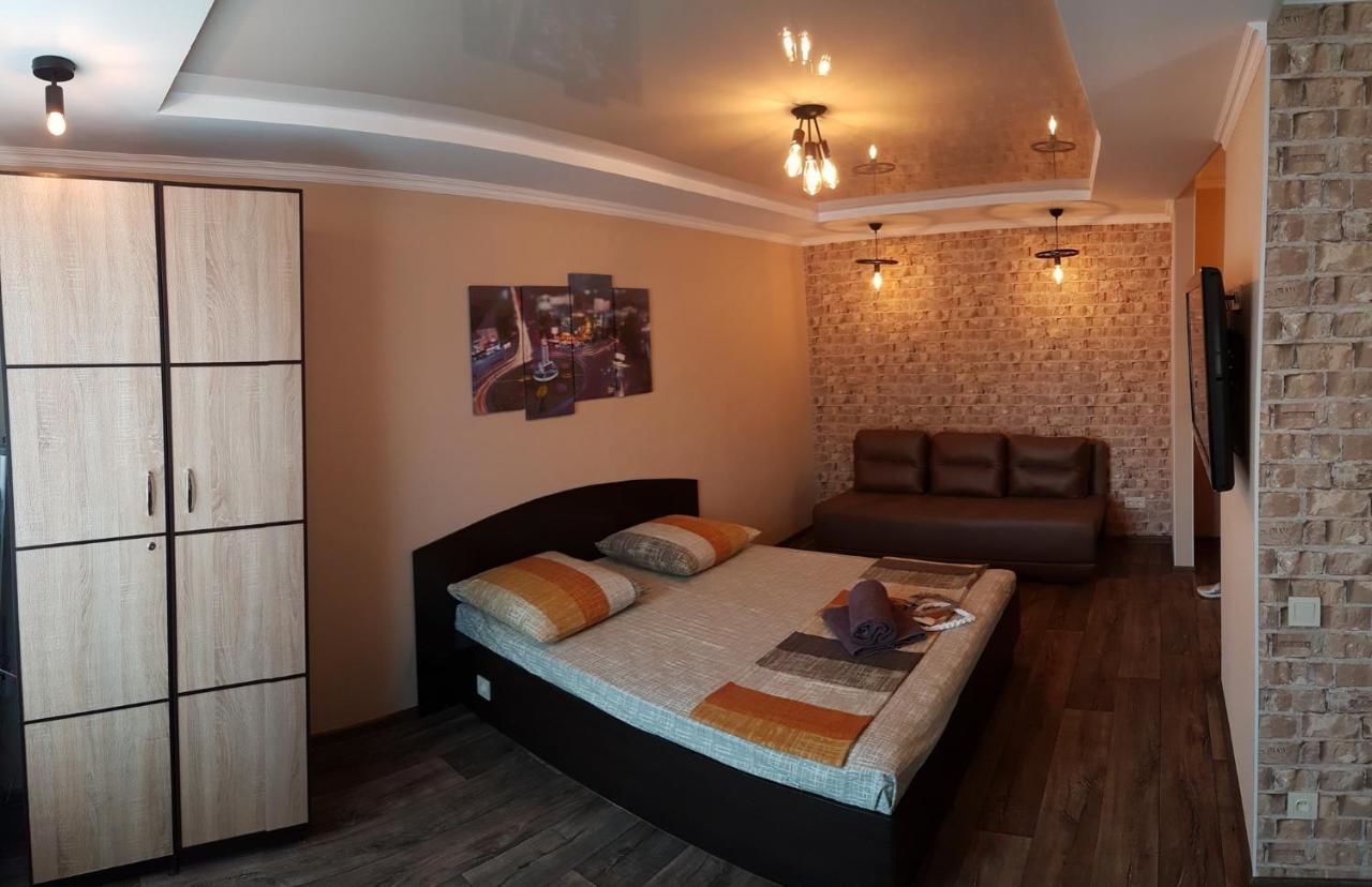 Апартаменты Apartment new 95 Kvartal Кривой Рог-4